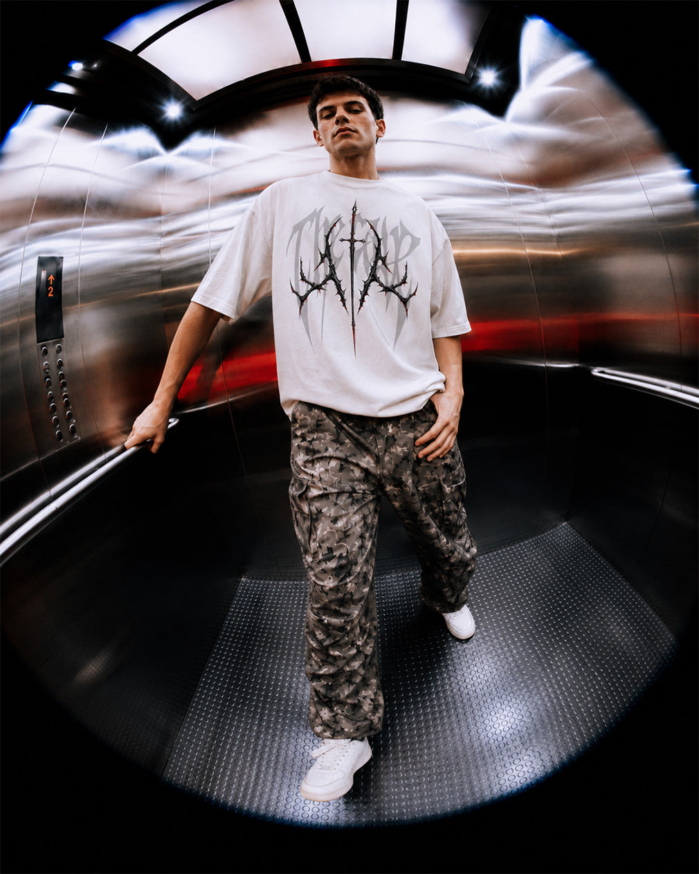 Fall Through - T-shirt
