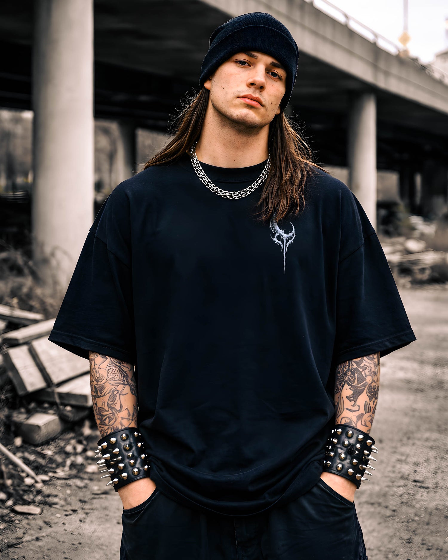 Feed Darkness - T-shirt