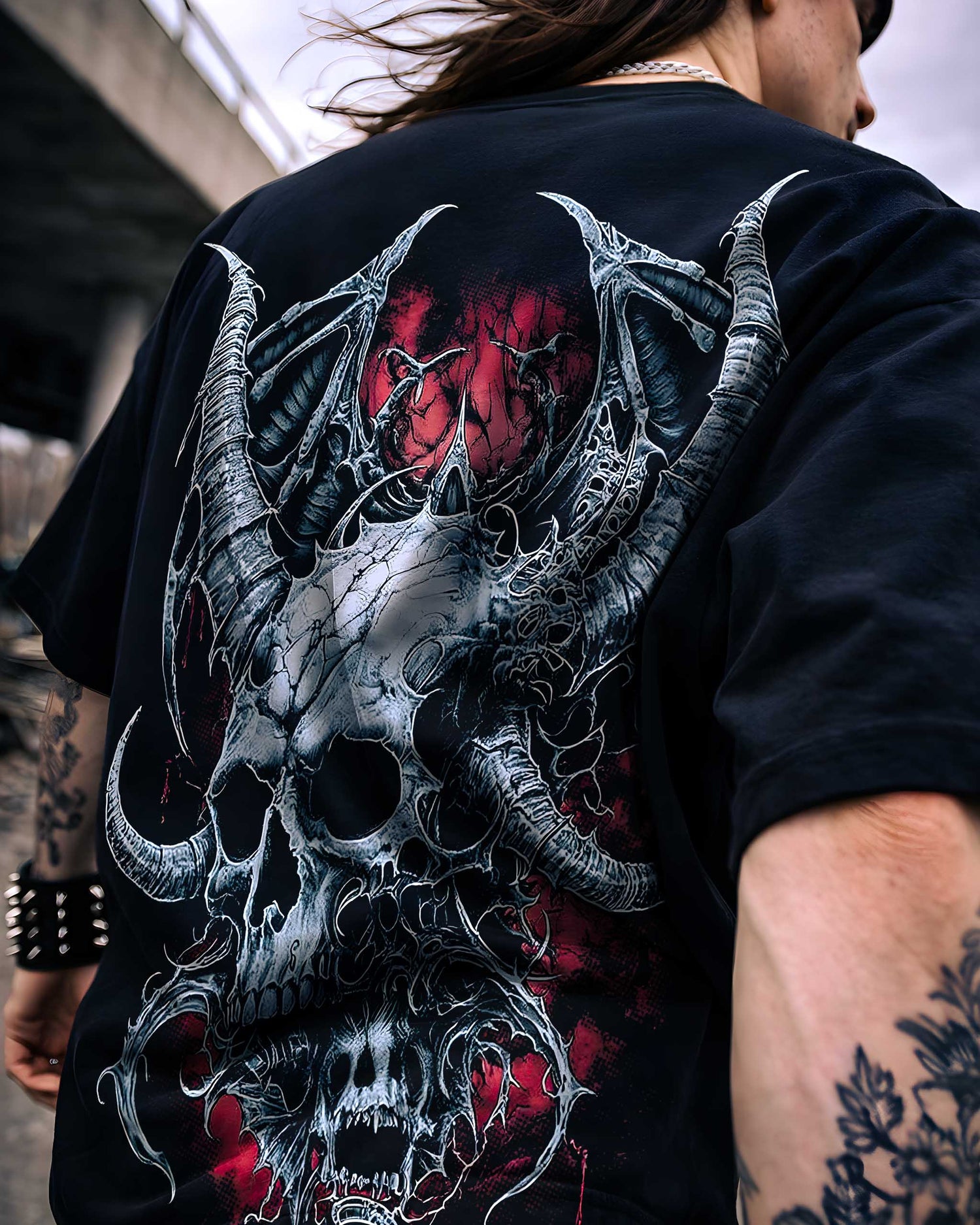 Feed Darkness - T-shirt